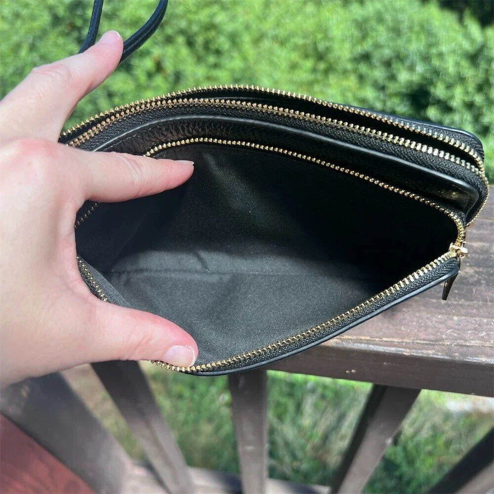 Coach color black